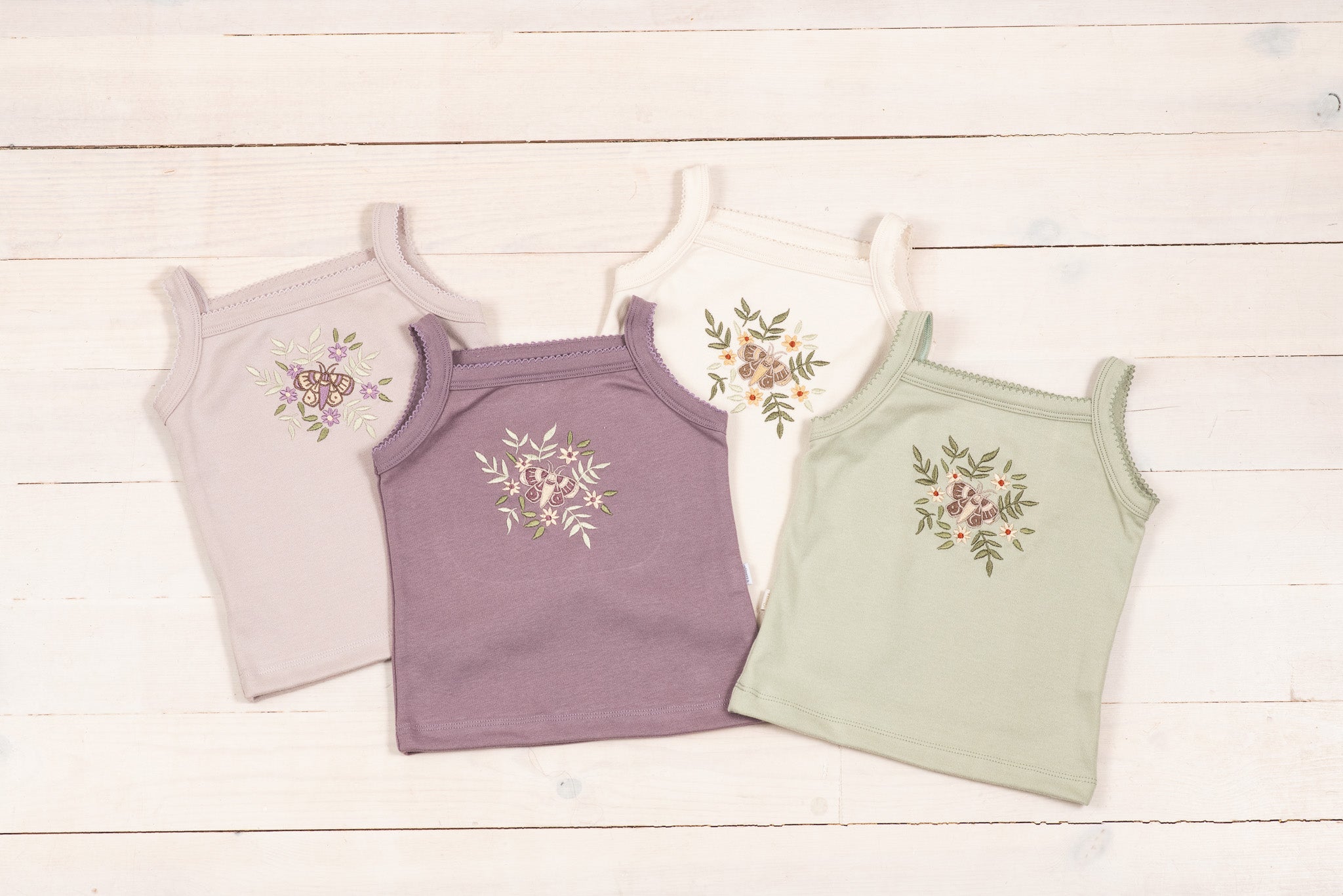 Majica na bretele sa vezom