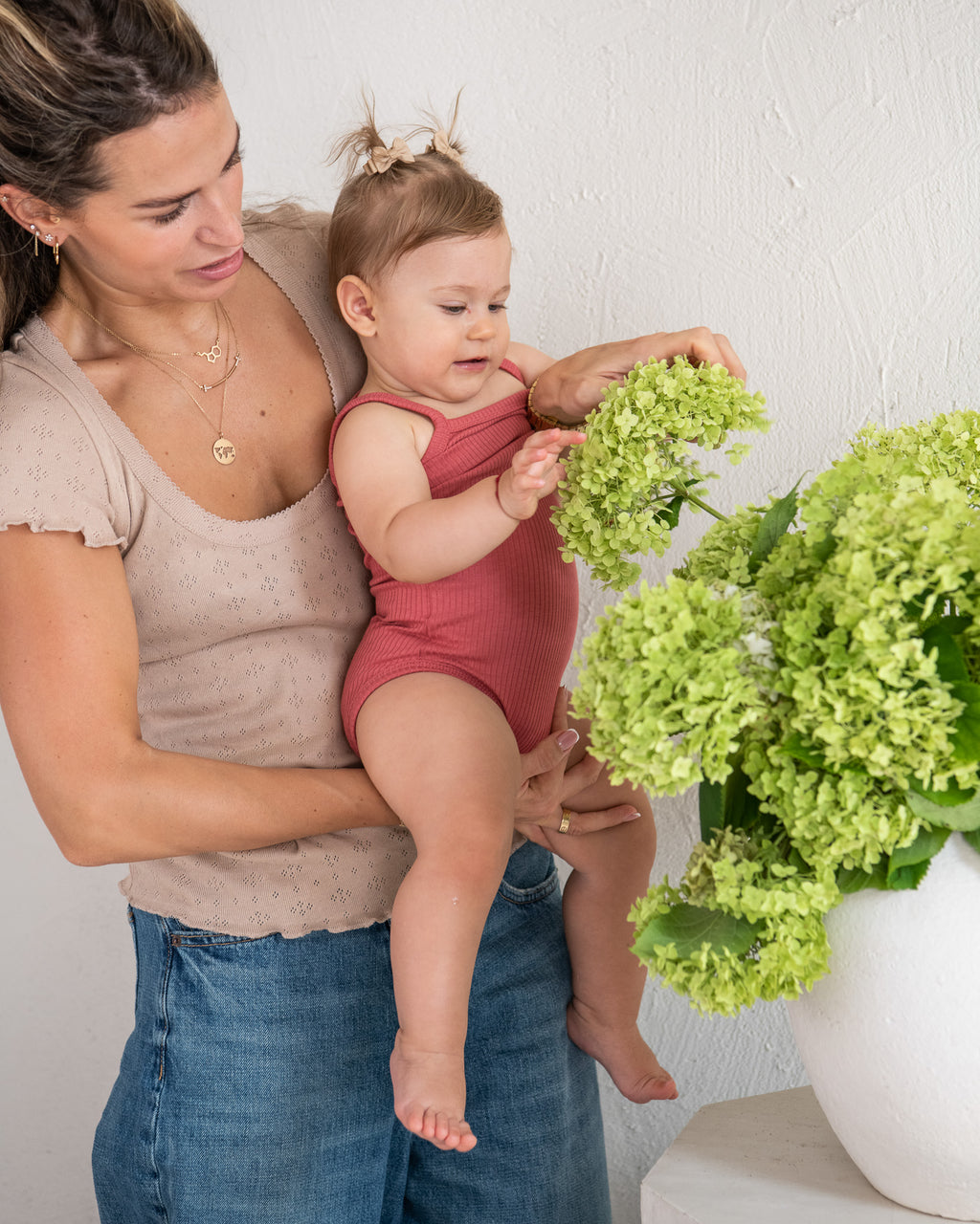 Rebrasti bodi na bretele- malina