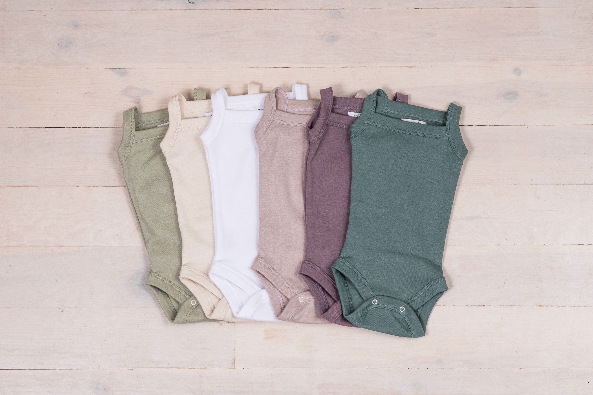 Sleeveless bodysuit - white