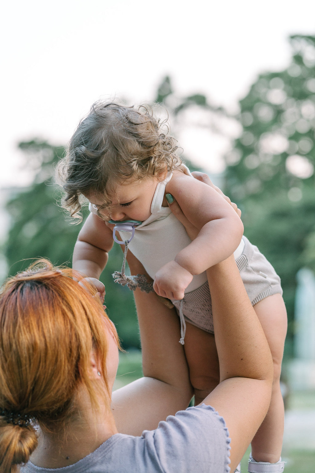 Bodi bez rukava - krem