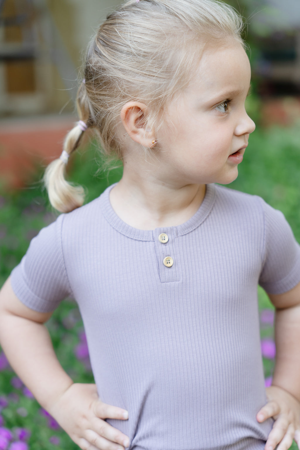 Rebrasta majica kratkih rukava - ljubičasta