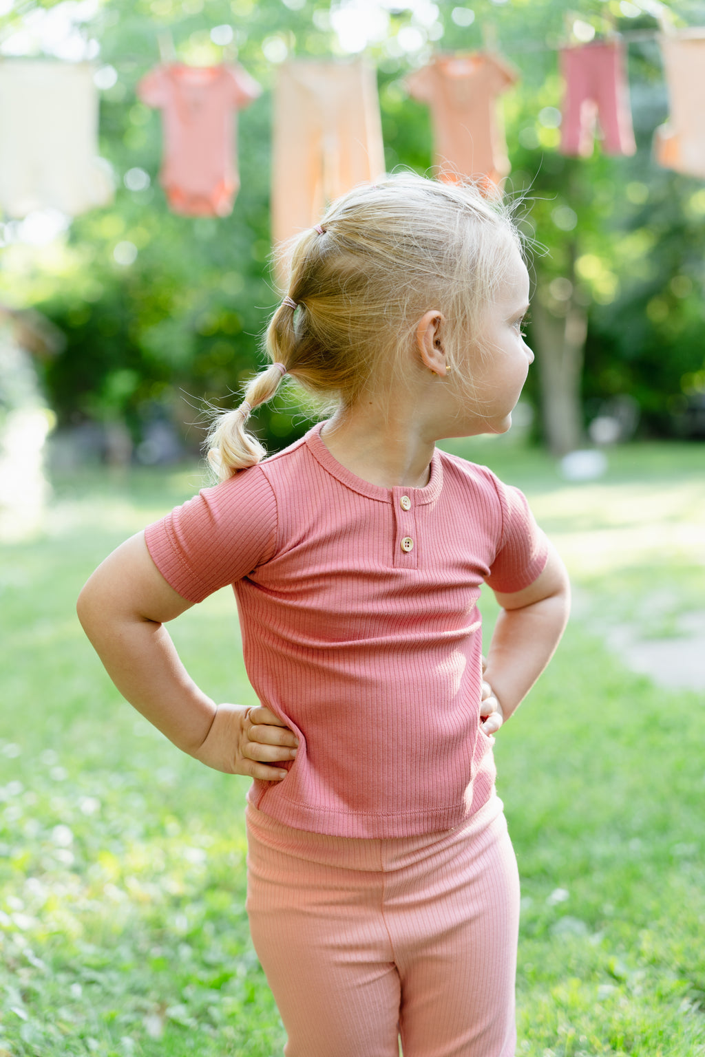 Rebrasta majica kratkih rukava - malina