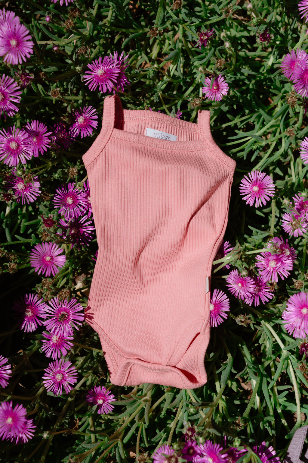 Rebrasti bodi na bretele- losos