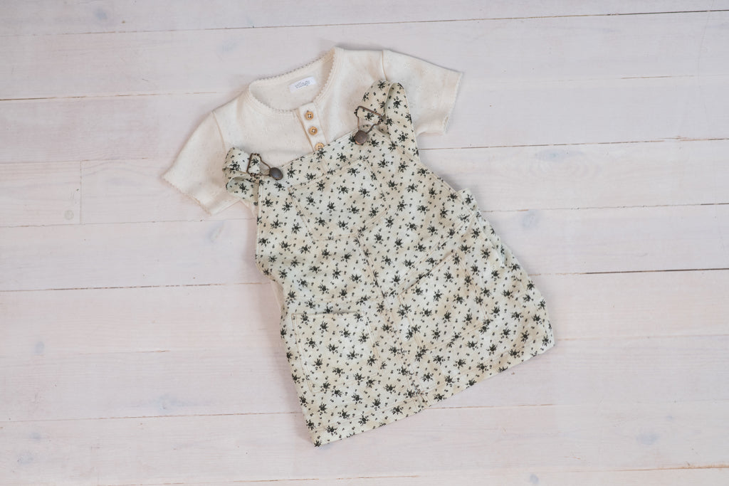 Dress with suspenders