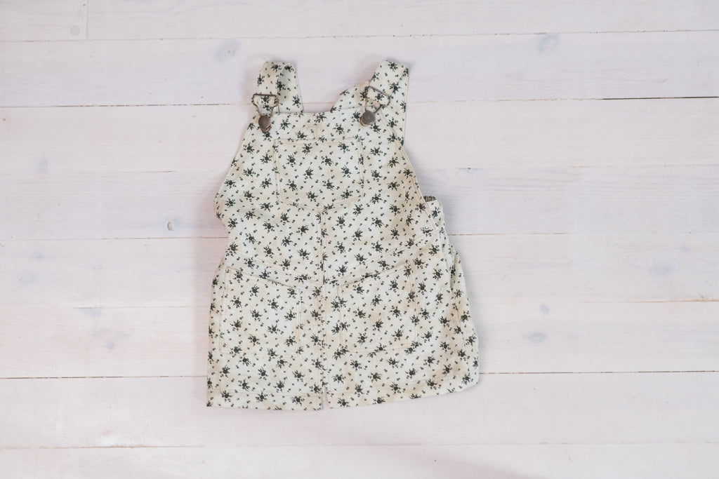 Dress with suspenders